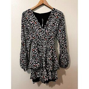 NWT Women's Angashion Long Sleeve Romper Size XL